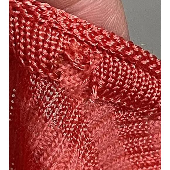 Red Sleeveless Ribbed Top - Picture 11 of 11